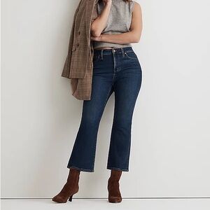 NWT Madewell curvy kick out crop size 29